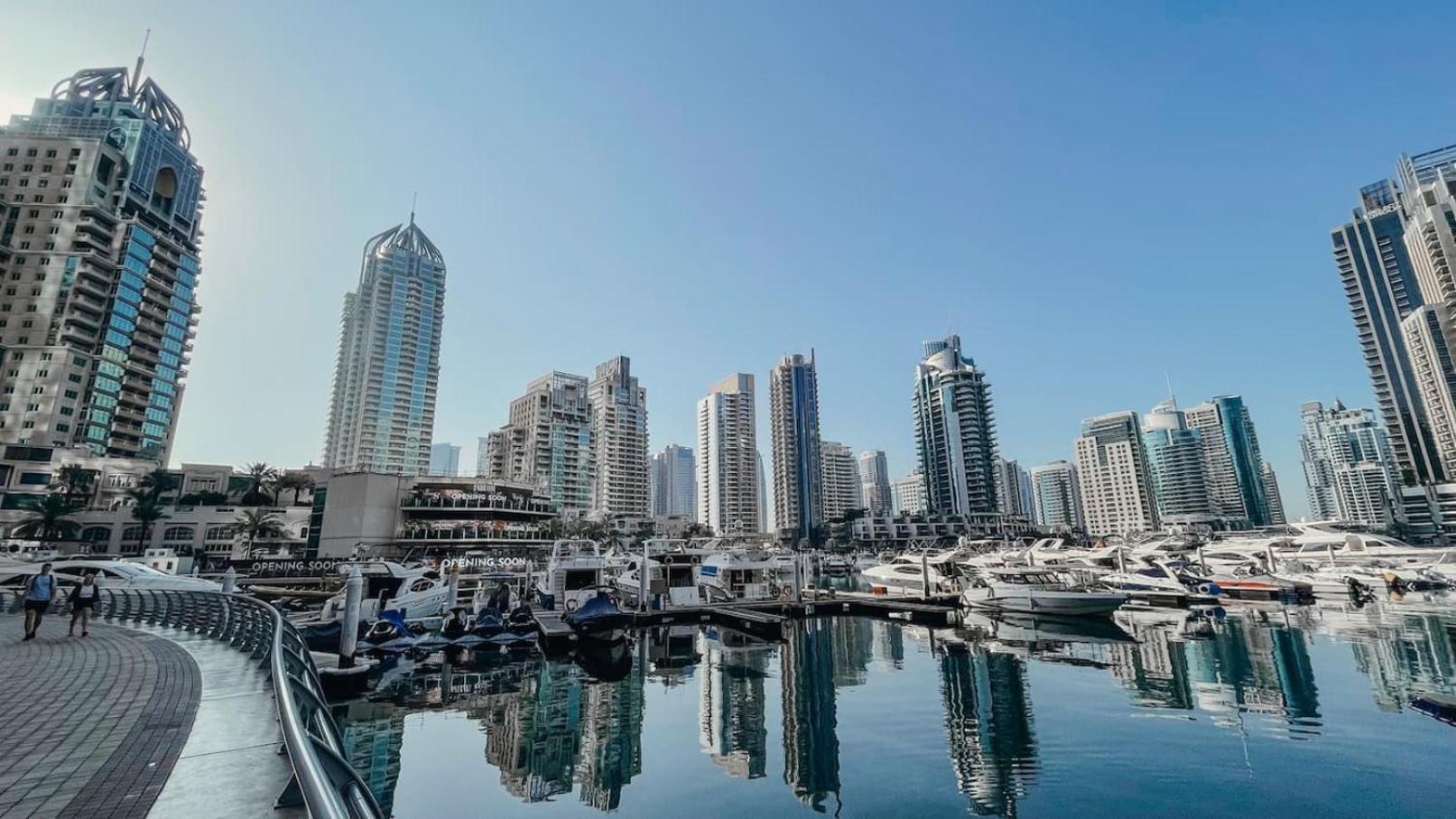 Charming Warm Suite With Amazing Views Of The City Dubai Exterior photo