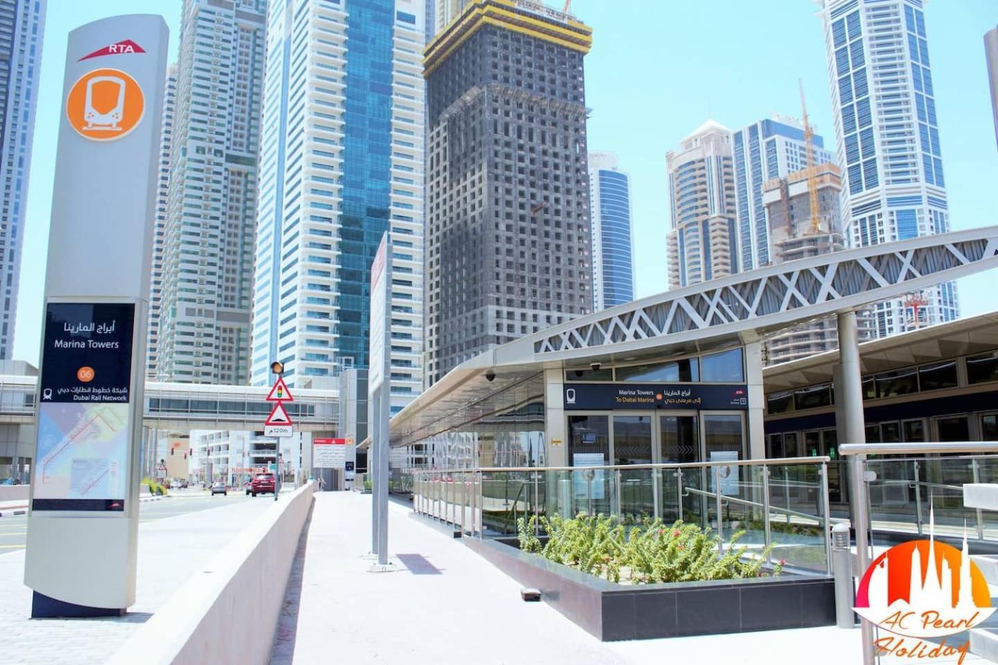 Charming Warm Suite With Amazing Views Of The City Dubai Exterior photo