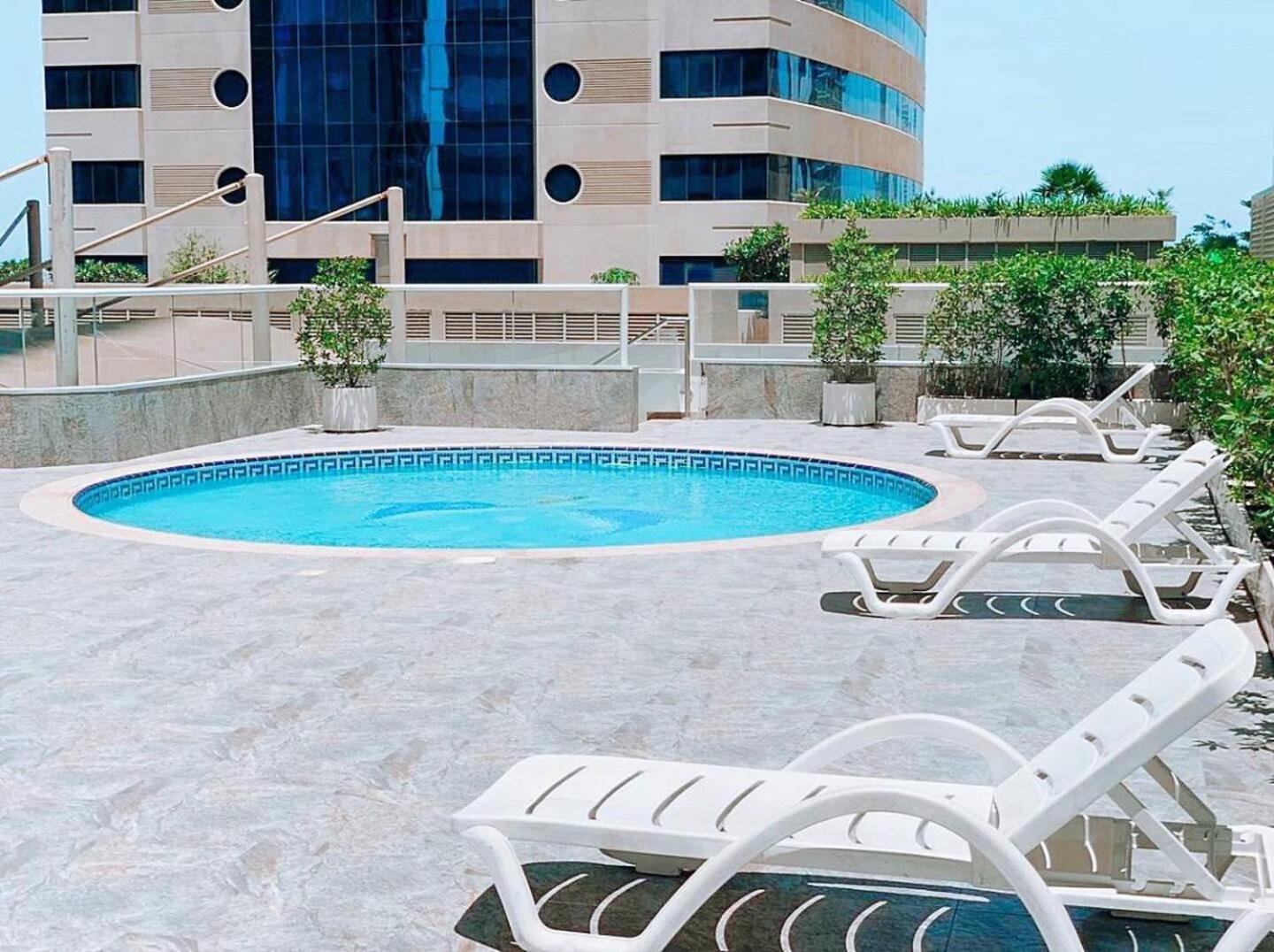 Charming Warm Suite With Amazing Views Of The City Dubai Exterior photo